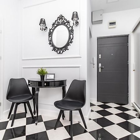Glow Apartments - Apartment Dubaj Glamour, Ulica Dluga Old Town Gdańsk Exteriör bild